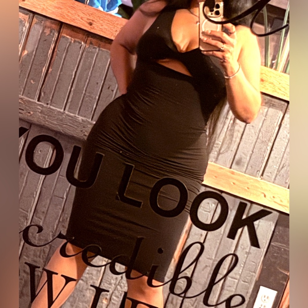 Babaton Black Contour Dress